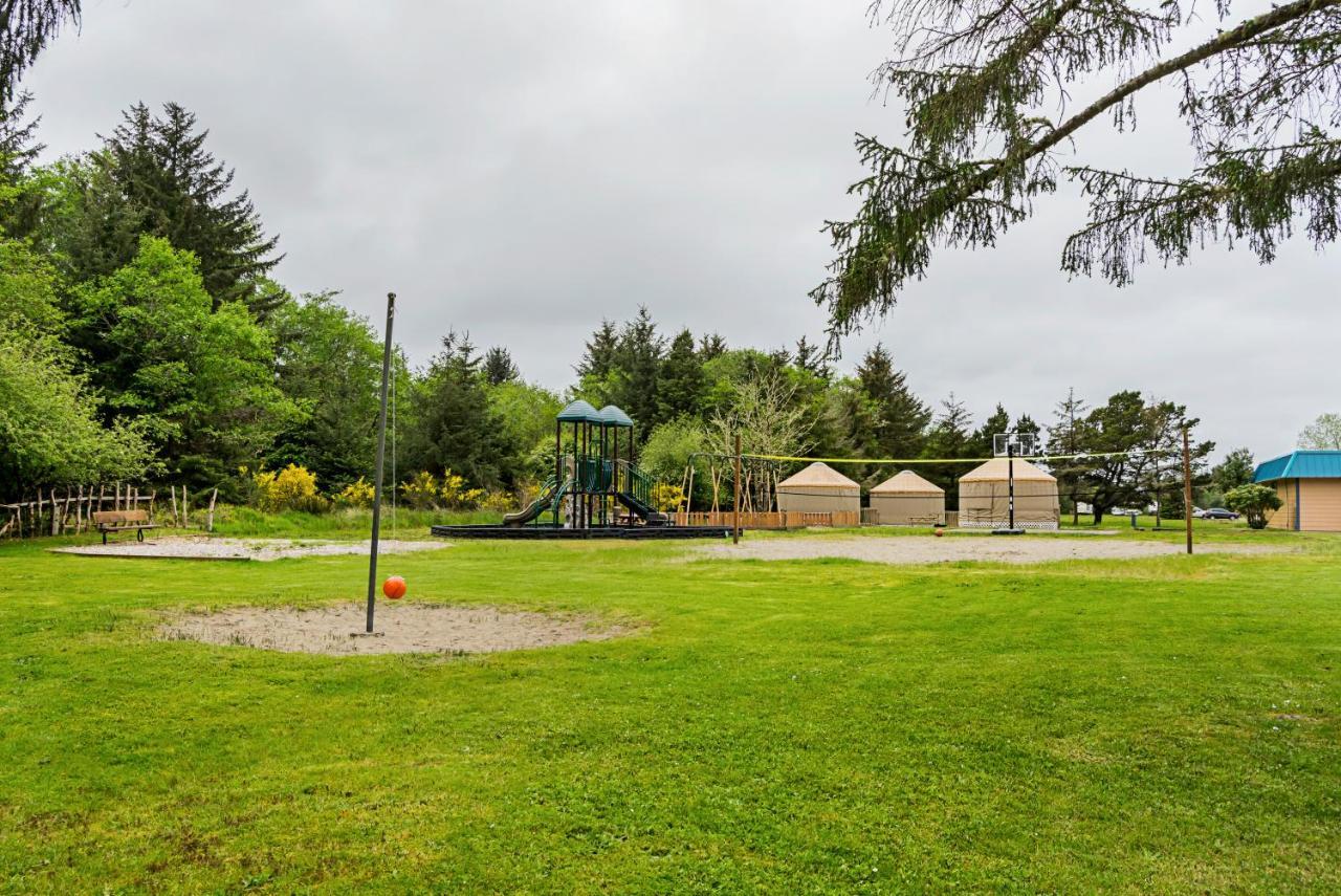 Long Beach Camping Resort Yurt 8 Oceanview Kültér fotó