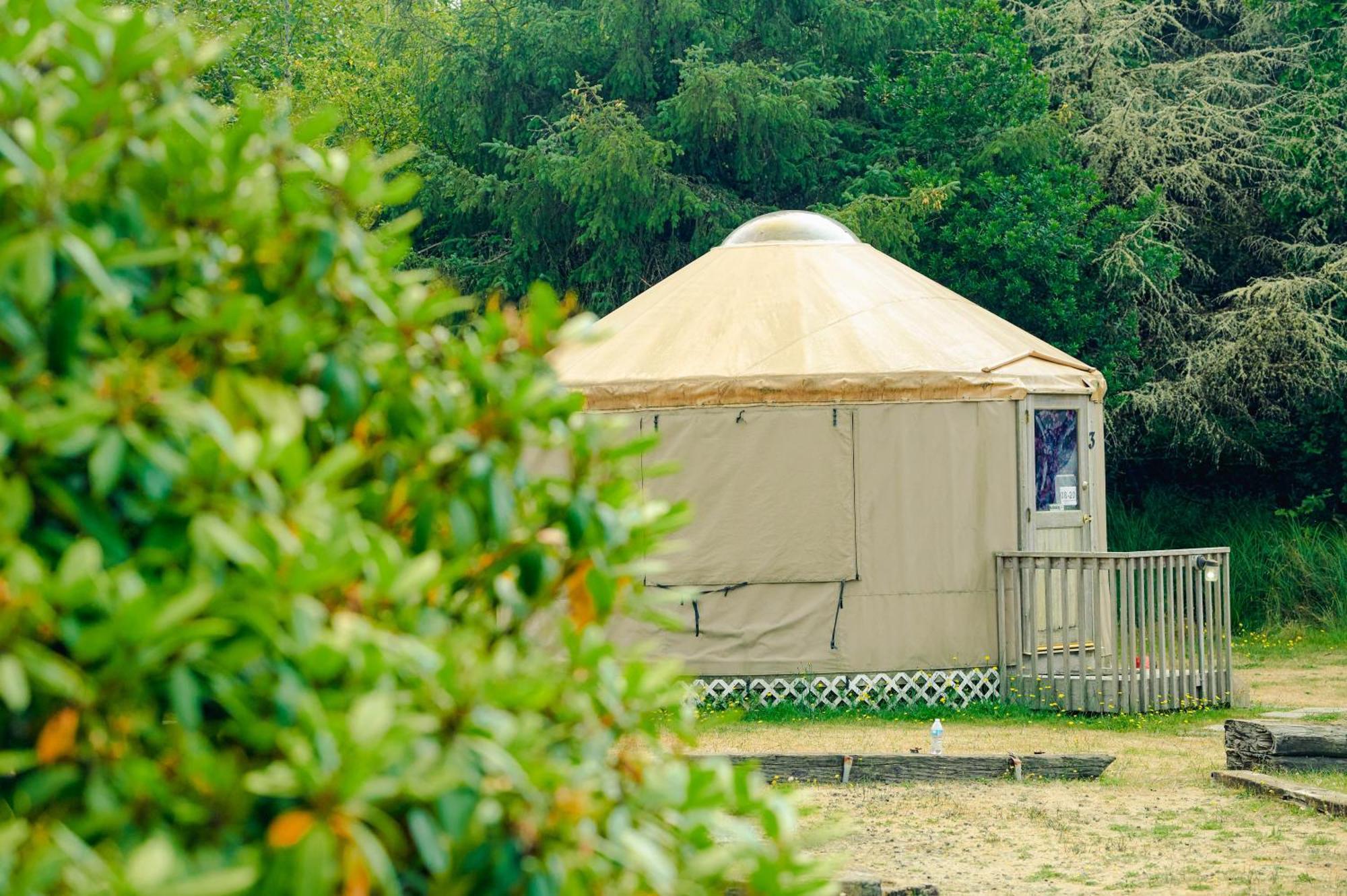 Long Beach Camping Resort Yurt 8 Oceanview Szoba fotó
