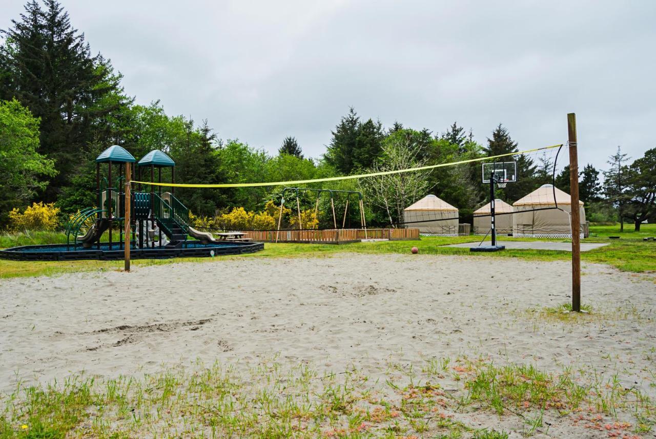 Long Beach Camping Resort Yurt 8 Oceanview Kültér fotó